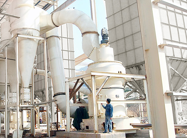 大型非金屬礦磨粉機廠家,桂林鴻程磨粉機,磨粉機,節能磨粉機,立磨,超細磨粉機,桂林鴻程磨粉機